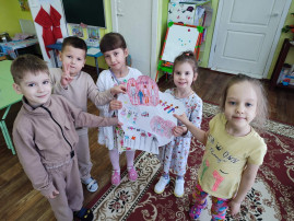 Реализация Акции «Крепка семья - сильна Россия!» в МАДОУ «Малиновский д/с» Реализация Акции «Крепка семья - сильна Россия!» в МАДОУ «Малиновский д/с».