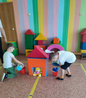 В подготовительной группе "Пчёлки" прошла беседа с детьми по пожарной безопасности "Спички детям не игрушки" В подготовительной группе "Пчёлки" прошла беседа с детьми по пожарной безопасности "Спички детям не игрушки".
