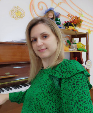 Музыкальный руководитель Батюта Татьяна Олеговна Музыкальный руководитель Батюта Татьяна Олеговна